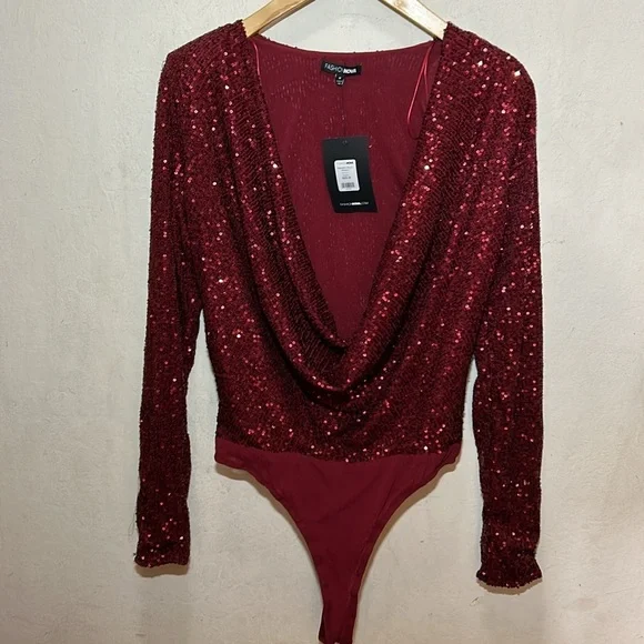 Obsession Sequin Bodysuit Burgundy Size Medium NWT - Picture 2 of 7